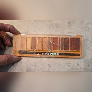 LA Colors Sunday Eye Shadow Palette.